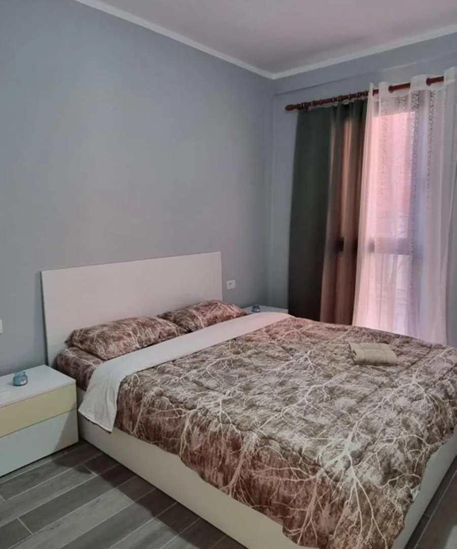 Mine Peza Lux Apartment Tirana
